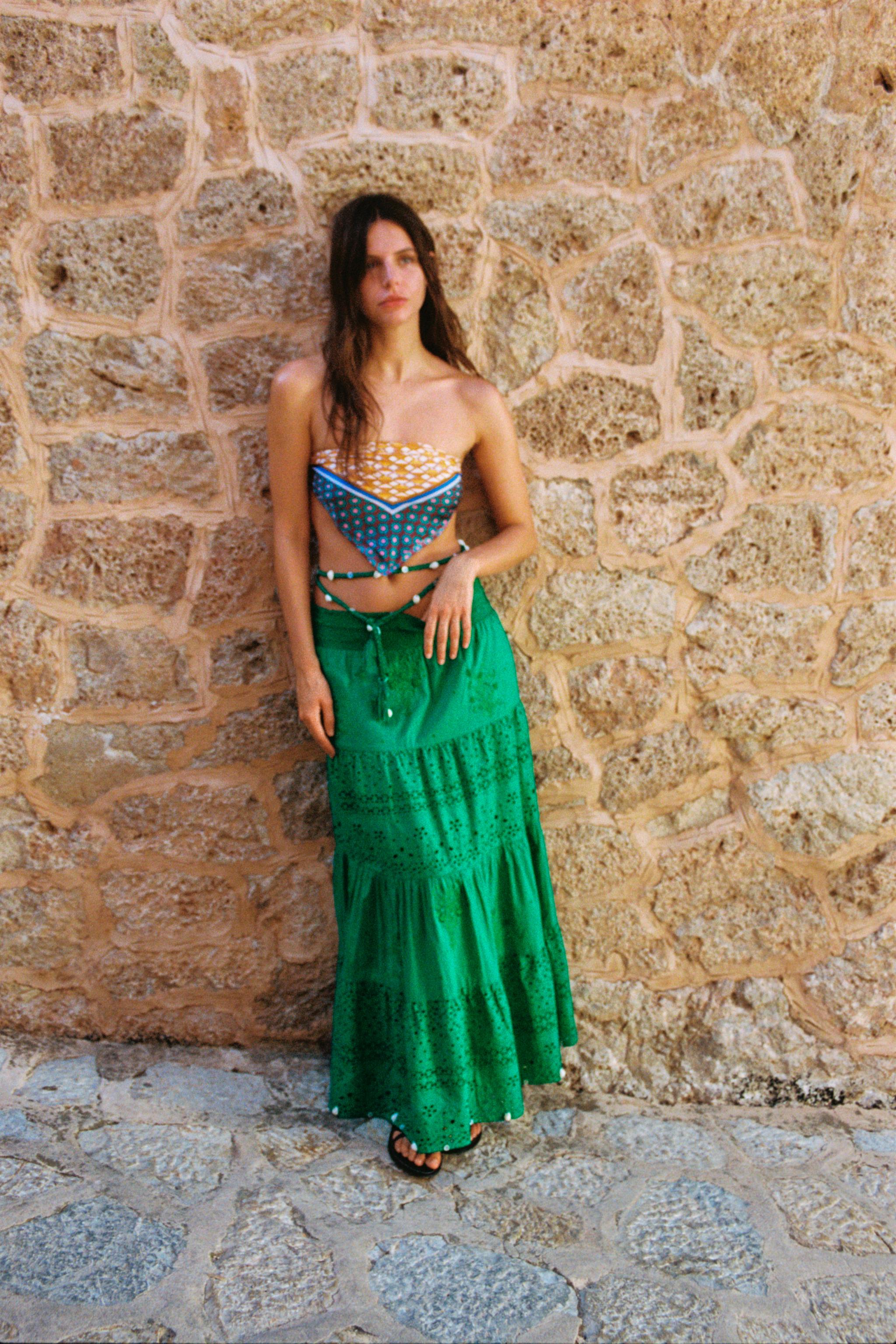 Long green skirt zara hotsell